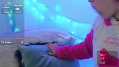Snapshot of ninaa_fox chatting on April 29, 5:30 pm Ninaa fox online show from April 29, 5:30 pm