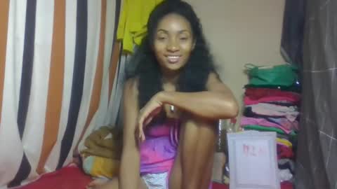 ninaeaa online show from April 5, 7:38 am