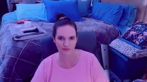 Snapshot of ninajaymes chatting on April 10, 10:09 am Nina Jaymes online show from April 10, 10:09 am