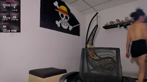 ninamonroee online show from June 12, 11:14 pm