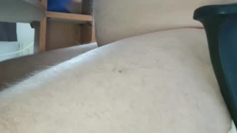 nineinchhard online show from April 17, 8:06 am