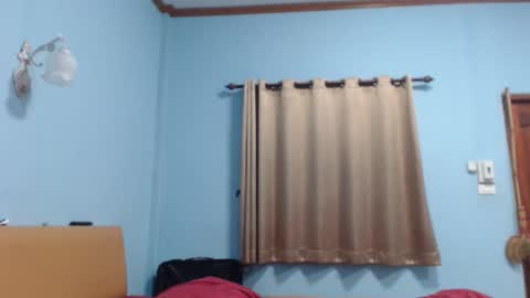 ninew online show from February 17, 6:58 pm