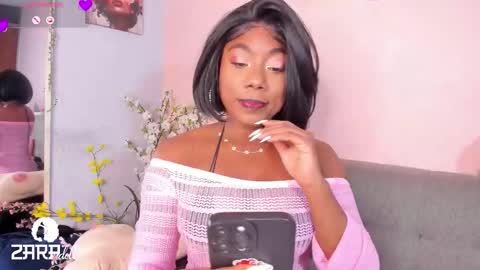 NINI  online show from October 18, 2:40 pm