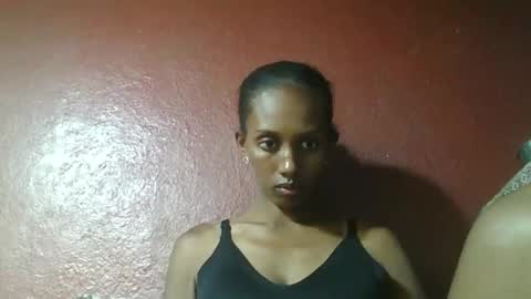 Snapshot of ninie246746 chatting on January 11, 9:15 am ninie246746 online show from January 11, 9:15 am