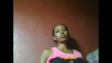 Snapshot of ninie246746 chatting on February 12, 4:22 pm ninie246746 online show from February 12, 4:22 pm