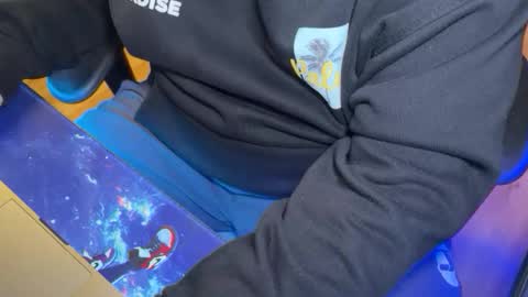 Snapshot of ninocut6 chatting on February 19, 10:34 am ninocut6 online show from February 19, 10:34 am