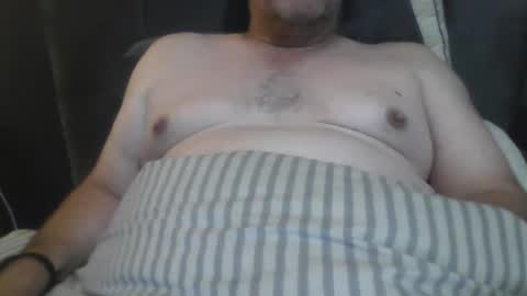 Snapshot of nipplepain007 chatting on March 25, 9:59 am nipplepain007 online show from March 25, 9:59 am