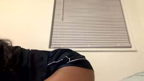 Snapshot of nirvanastar chatting on December 19, 12:45 am nirvanastar online show from December 19, 12:45 am