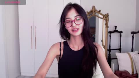 Snapshot of niufrommacau chatting on February 1, 4:55 am Niu online show from February 1, 4:55 am