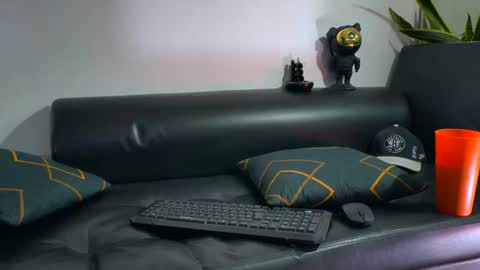 Snapshot of nixon347932 chatting on October 22, 3:51 am Nicolas Muscle online show from October 22, 3:51 am