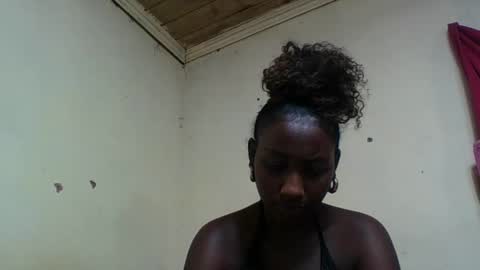 Snapshot of njaras chatting on May 1, 5:39 pm njaras online show from May 1, 5:39 pm