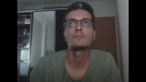 Snapshot of nmcandeias chatting on October 4, 2:09 am Nuno online show from October 4, 2:09 am