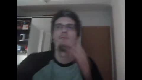 Snapshot of nmcandeias chatting on February 21, 3:51 am Nuno online show from February 21, 3:51 am