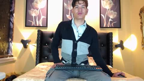 noa11_ online show from November 6, 1:23 pm