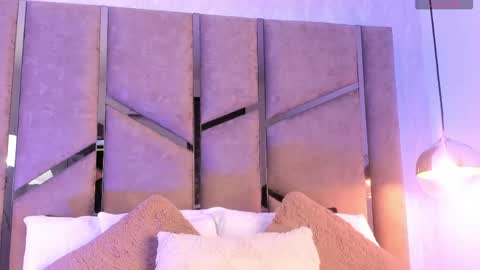 noa_perez_ online show from May 22, 8:47 pm