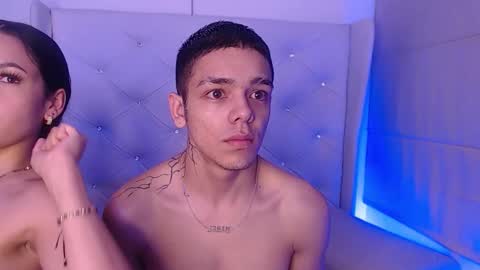 Snapshot of noah_and_kim69 chatting on November 29, 3:42 am Zoe online show from November 29, 3:42 am