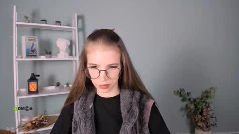 Snapshot of noah_berry chatting on November 4, 7:46 pm Your Noah online show from November 4, 7:46 pm