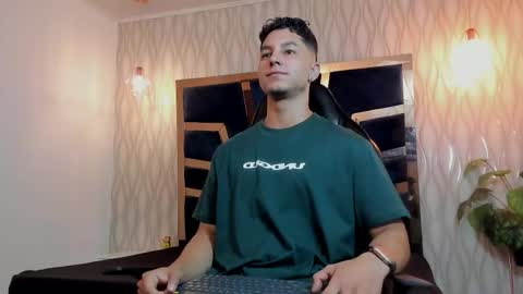 Noah online show from March 27, 5:34 pm