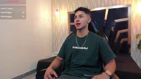 Snapshot of noah_clarkk chatting on April 18, 3:16 pm Noah online show from April 18, 3:16 pm