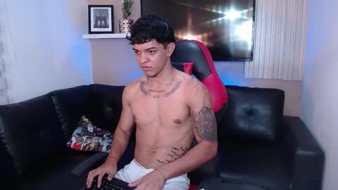 Noah online show from January 7, 6:54 pm