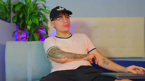 NOAH  online show from February 9, 5:29 am