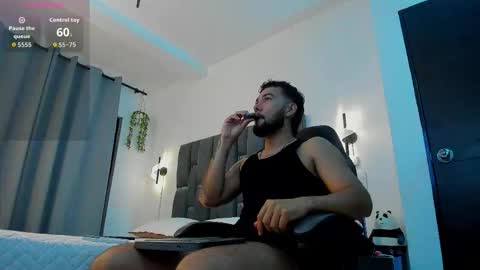 NOAH online show from November 25, 2:11 am