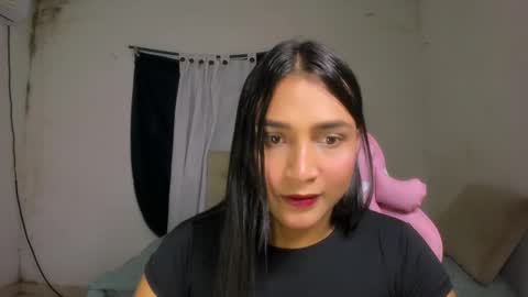 Snapshot of noah_cute18 chatting on October 11, 9:13 pm Noah online show from October 11, 9:13 pm