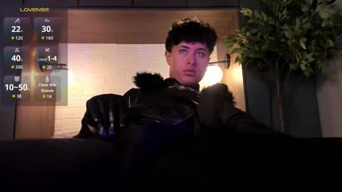 noah_dupont_ online show from October 18, 3:13 pm