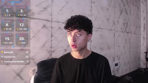 noah_dupont_ online show from November 23, 11:43 am