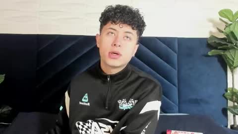 noah_dupont_ online show from February 20, 11:54 am