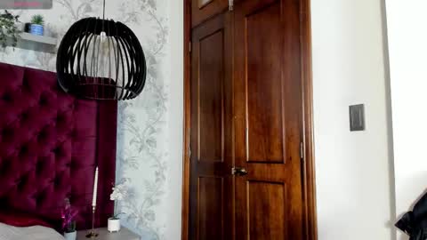 noah_dupont_ online show from February 23, 11:40 am