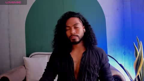 Noah online show from February 16, 3:52 pm