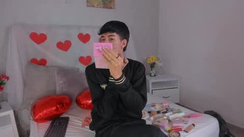 NOAH online show from February 18, 11:17 am