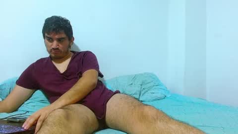 noah_meyer_ online show from November 25, 2:44 am