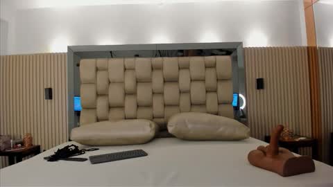  NOAH  online show from March 24, 9:36 am