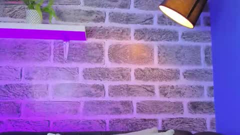    online show from March 9, 12:09 pm