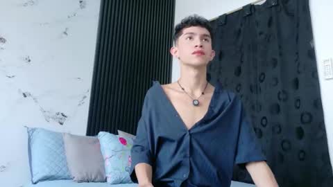 Snapshot of noah_tyler_ chatting on March 16, 6:34 pm noah tyler online show from March 16, 6:34 pm