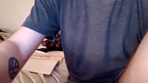 Snapshot of noah_wesley chatting on February 18, 8:38 am Noah Wesley online show from February 18, 8:38 am