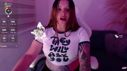 Snapshot of noah_white3 chatting on October 31, 4:02 am noah_white3 online show from October 31, 4:02 am