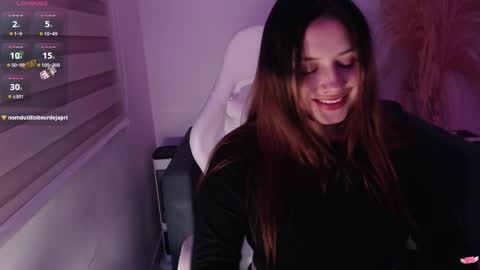 Snapshot of noah_white3 chatting on January 14, 11:31 pm noah_white3 online show from January 14, 11:31 pm