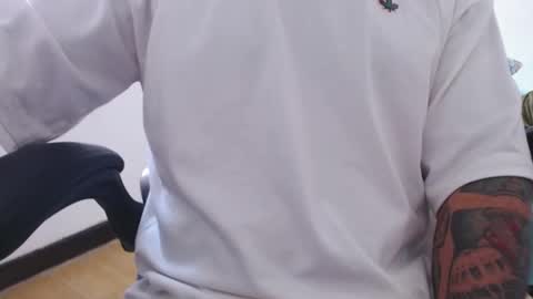 Snapshot of noahbrown23 chatting on September 21, 5:14 pm Noah B online show from September 21, 5:14 pm