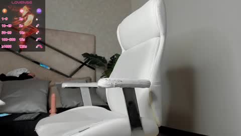 Noah online show from March 3, 5:50 pm