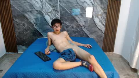    online show from April 20, 11:06 pm