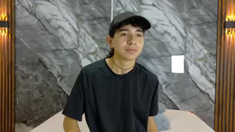    online show from May 6, 11:04 am