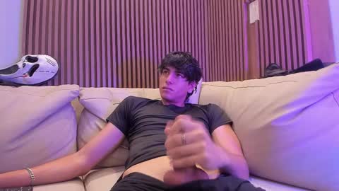 noahx_valko online show from December 15, 4:55 pm