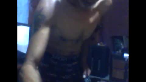 nocturnus1980 online show from April 18, 6:50 am