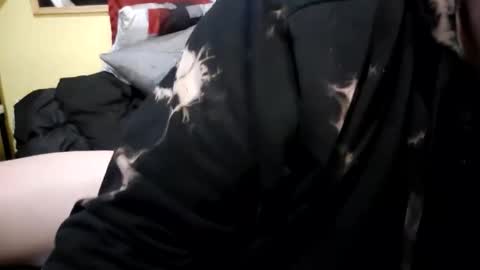 Snapshot of nodak808 chatting on October 13, 5:57 pm Jonny Coxman online show from October 13, 5:57 pm