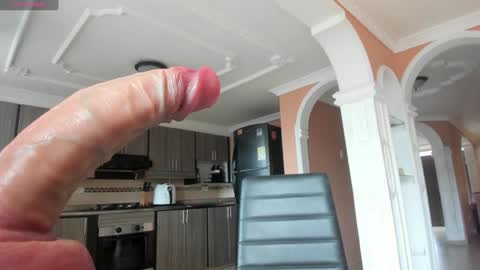  In instagram dayhannanoemi online show from September 30, 2:44 pm