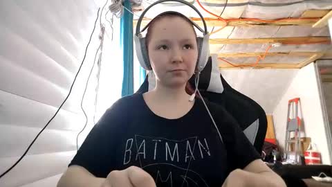 Lisa online show from February 14, 7:38 am