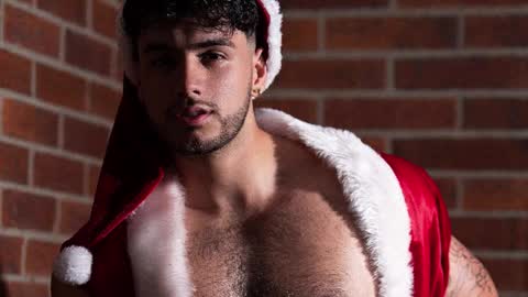 kevin online show from December 16, 10:26 pm